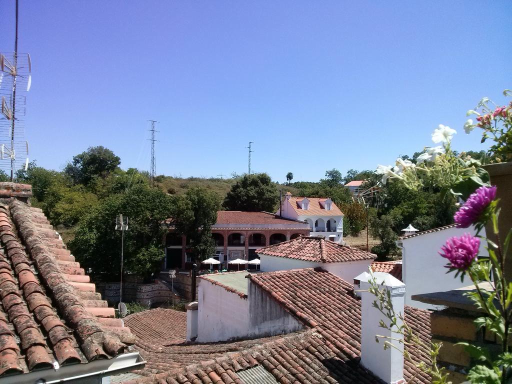 Pension Carballo Fuenteheridos Exterior foto